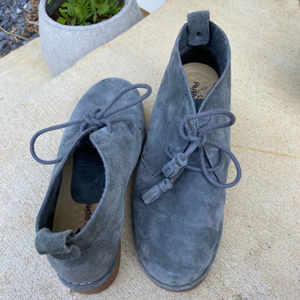Womens Hush puppies size 7 chukka ankle boots soft grey/blue